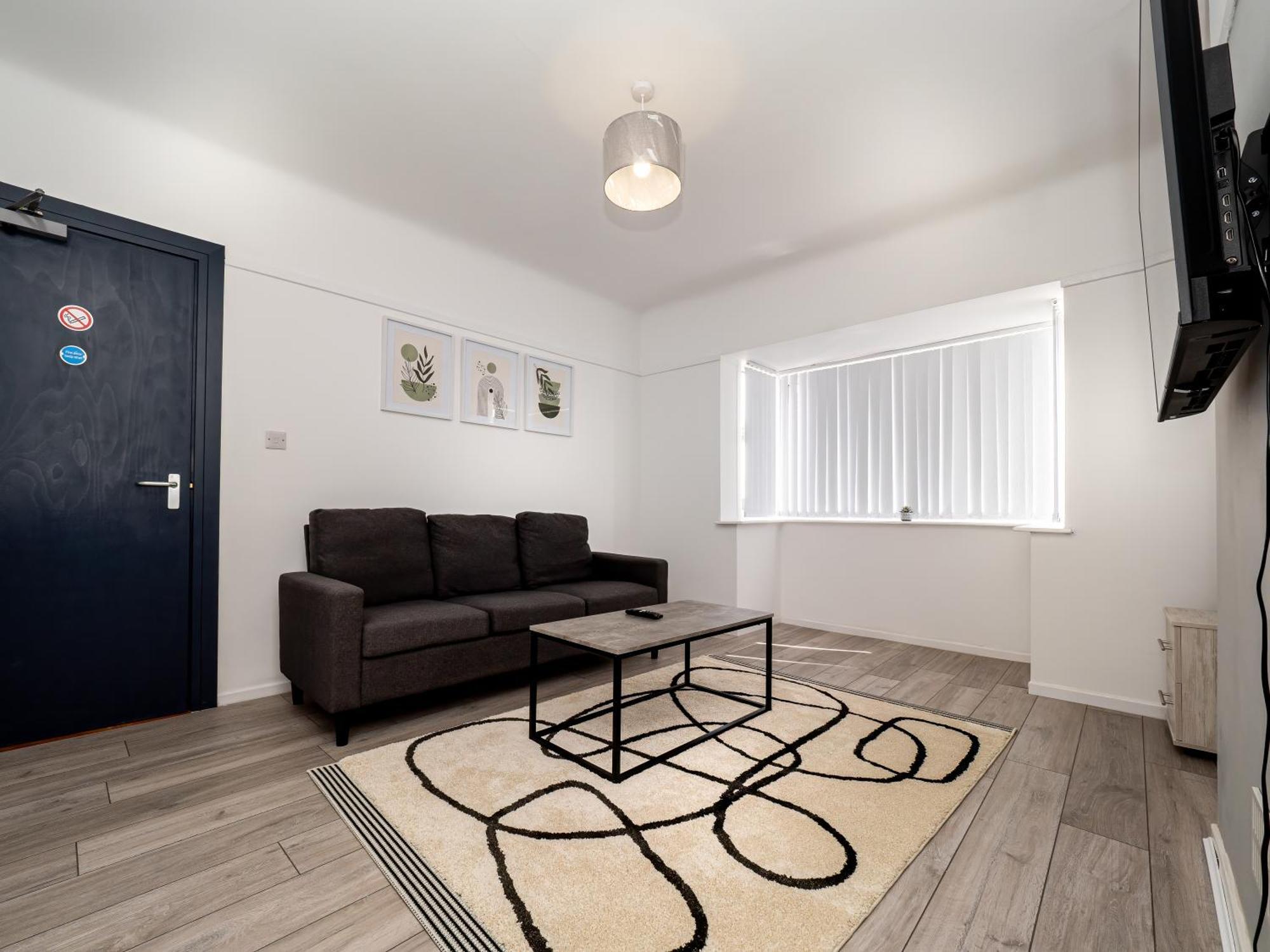 3Br Haven Retreat In Wallasey With Free Street Parking Bagian luar foto